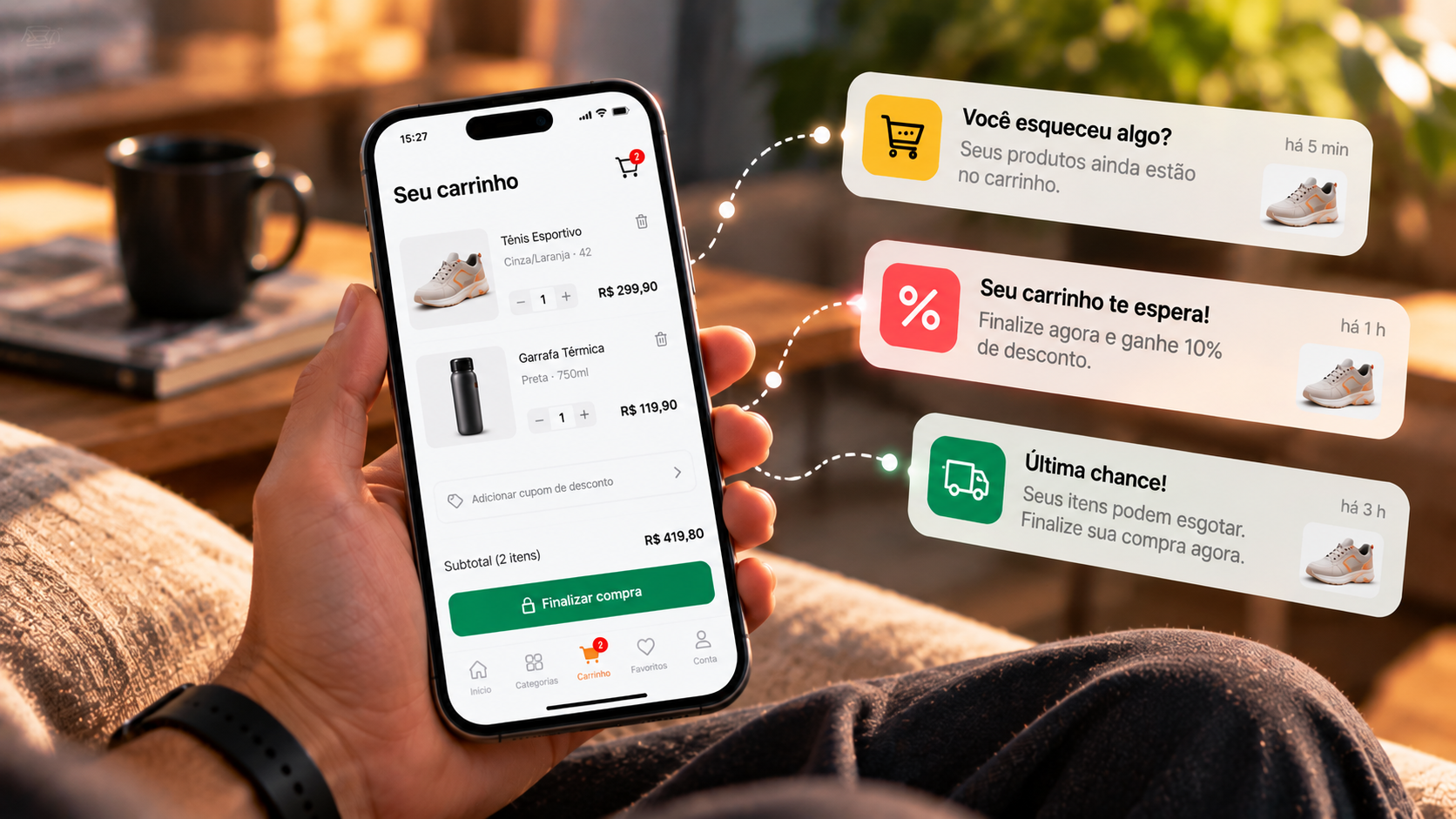 Mão segurando smartphone mostrando um checkout de e-commerce com ícone de erro e campos de formulário confusos ilustrando fricção digital.